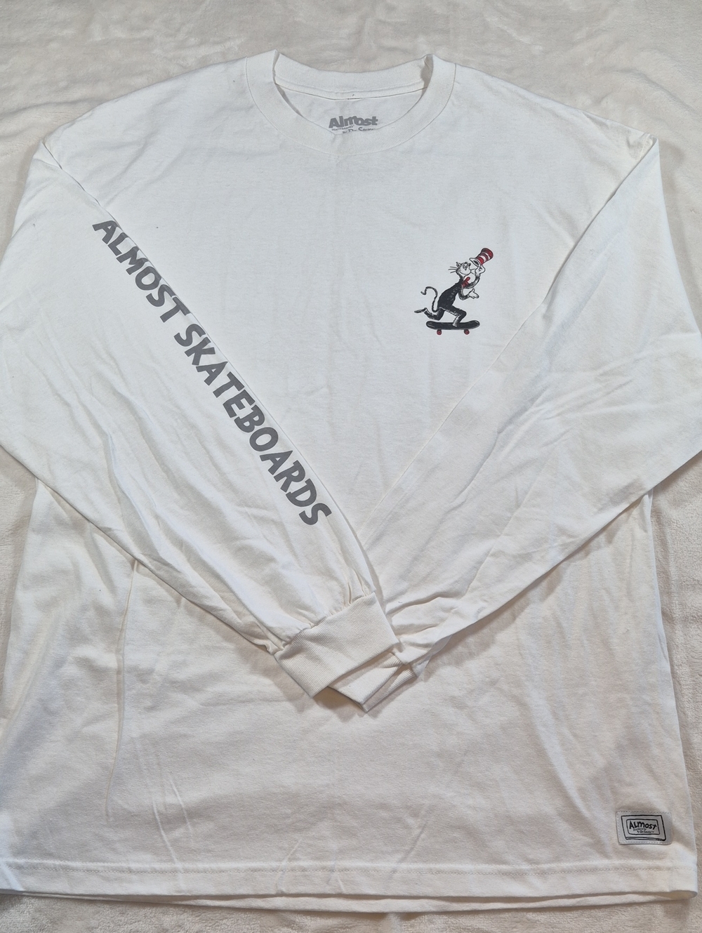 Dr. Seuss White Long-Sleeve Graphic Tee with Skate Cat